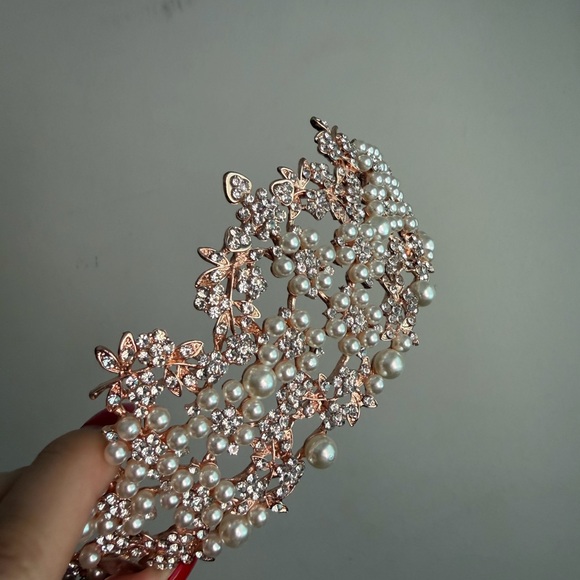 Elegant Pearl and Crystal Hair Accessory rosegold, new - Picture 2 of 12